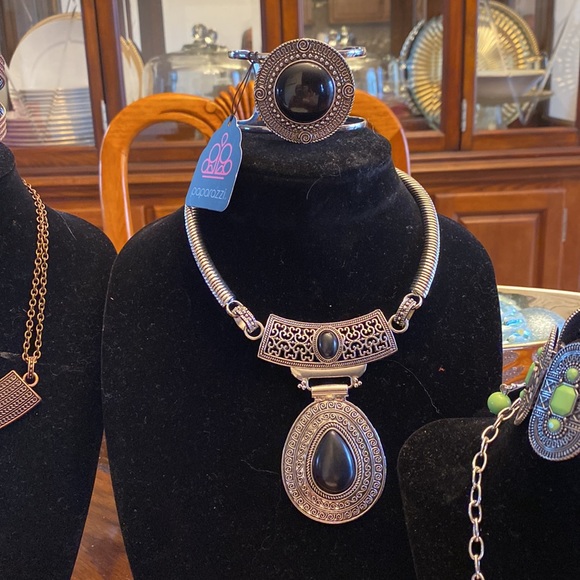 Everything must go sale - Picture 7 of 7